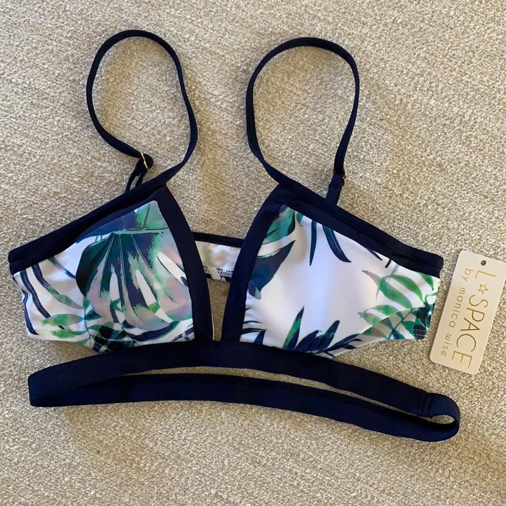L*Space BNWT Peruvian Palm Platinum swim top M